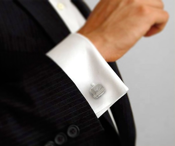 Gemelli per camicia personalizzati con Gemelli per camicia personalizzatiincisione a punta di diamante LeCuff