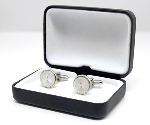 Gemelli per camicia bottone madreperla da polso