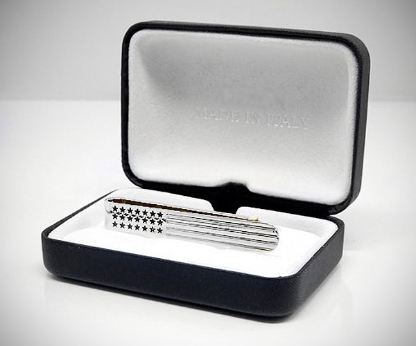 Fermacravatta stelle e strisce LeCuff