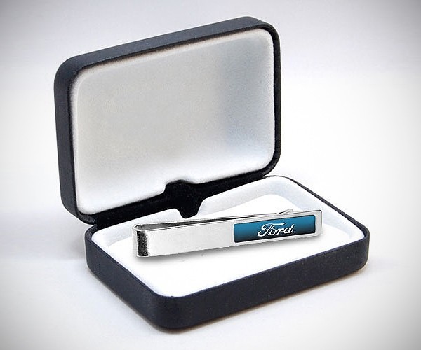 Fermacravatta personalizzati in resina con loghi foto immagini